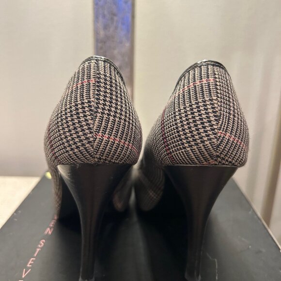 Steven by Steve Madden Lezlie Glen Plaid Peep toe Pumps - Picture 7 of 9